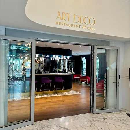 Ferreus Modern Art Deco