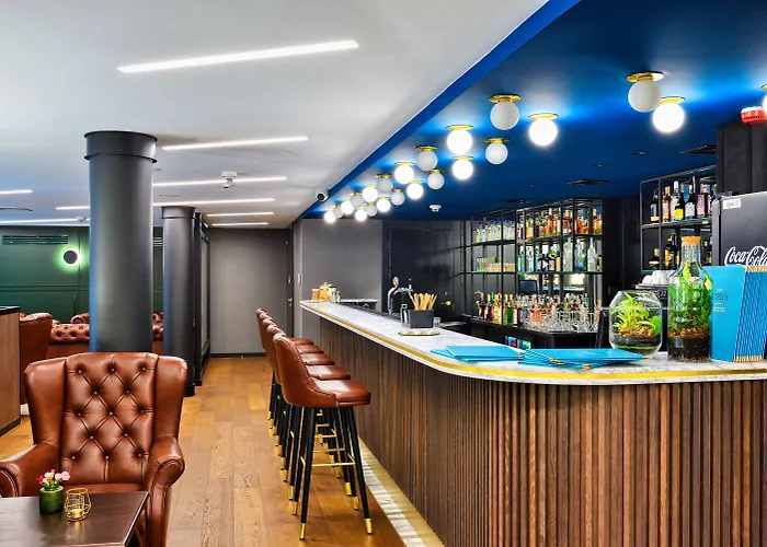 Ferreus Modern Art Deco