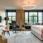 Hotel Ferreus Modern Art Deco 5*