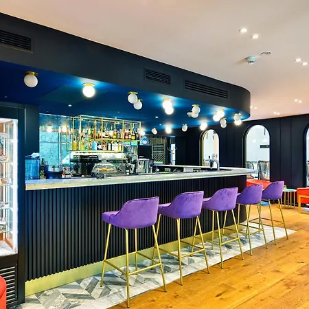 Ferreus Modern Art Deco Krakow