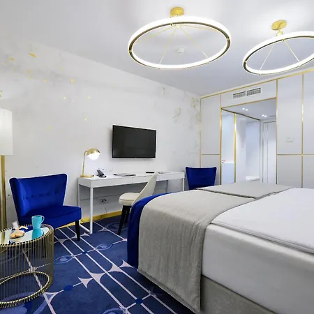 Ferreus Modern Art Deco