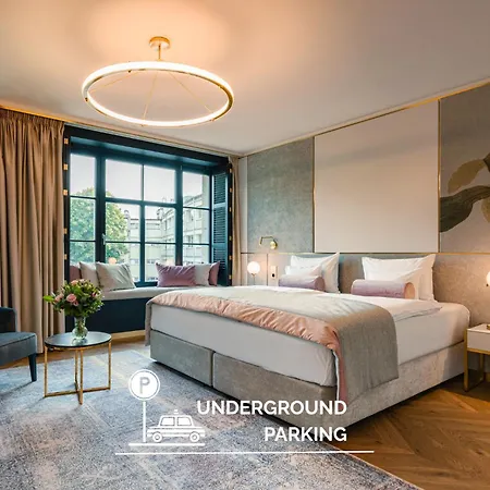 Ferreus Modern Art Deco Hotel 5*