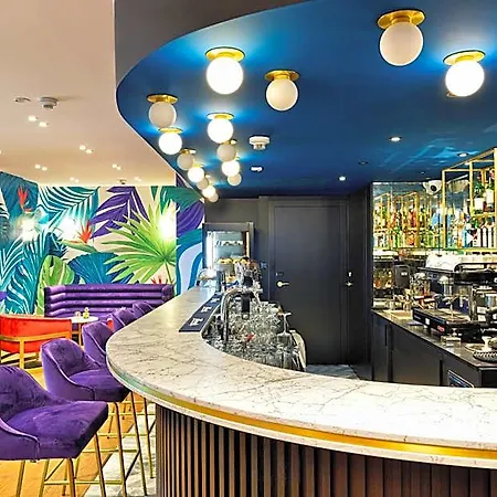 Ferreus Modern Art Deco 5*