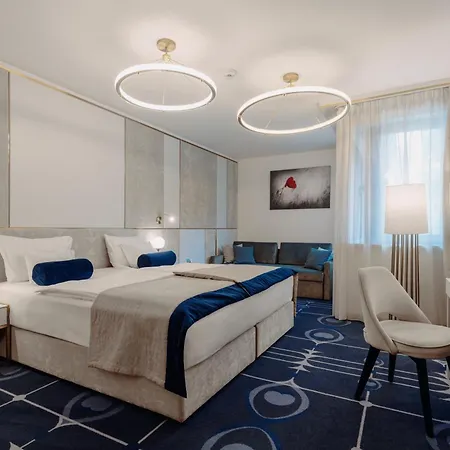 Hotell Ferreus Modern Art Deco