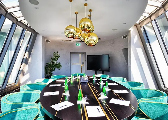 Ferreus Modern Art Deco Hotel Cracovia