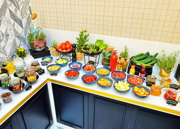 Ferreus Modern Art Deco 5*