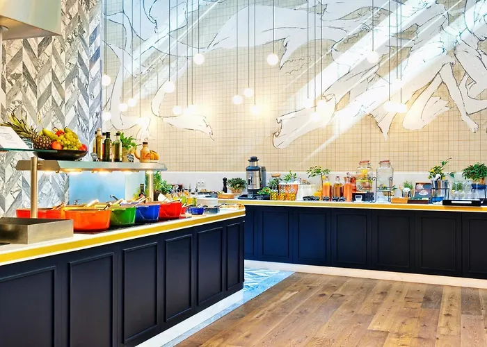 Ferreus Modern Art Deco Hotel 5*