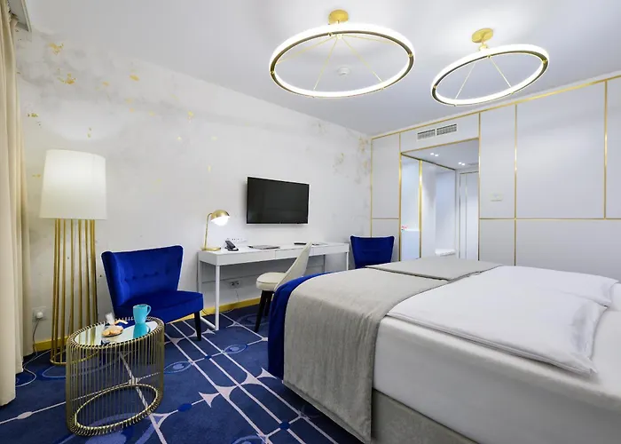 Ferreus Modern Art Deco