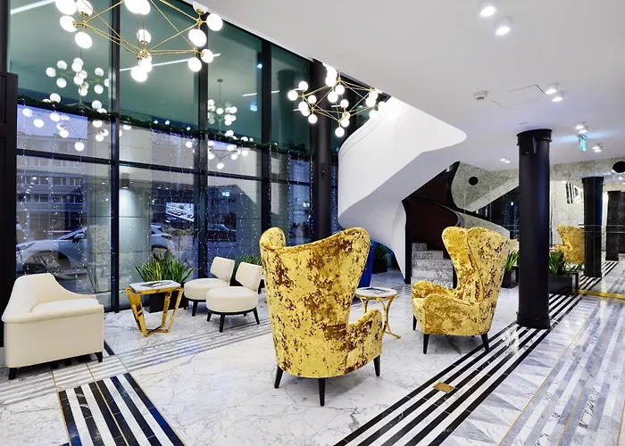 Ferreus Modern Art Deco Hotel