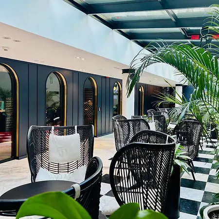 Hotel Ferreus Modern Art Deco 5*