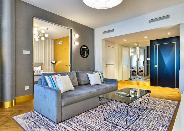 Ferreus Modern Art Deco