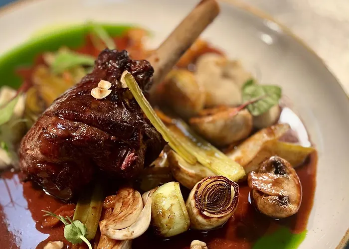 Ferreus Modern Art Deco